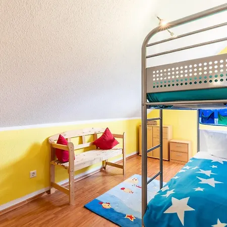 Haus Malaga 8 *